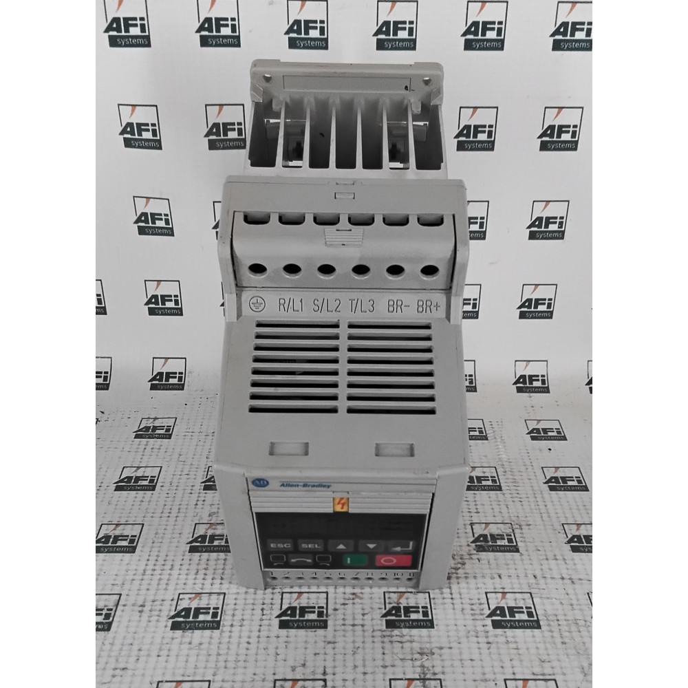 Bulletin 160 Smart Speed Controller 0.75kW 400V 3 Phase