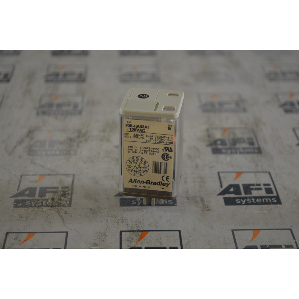 Allen-Bradley 700-HA33A1 CUBE RELAY