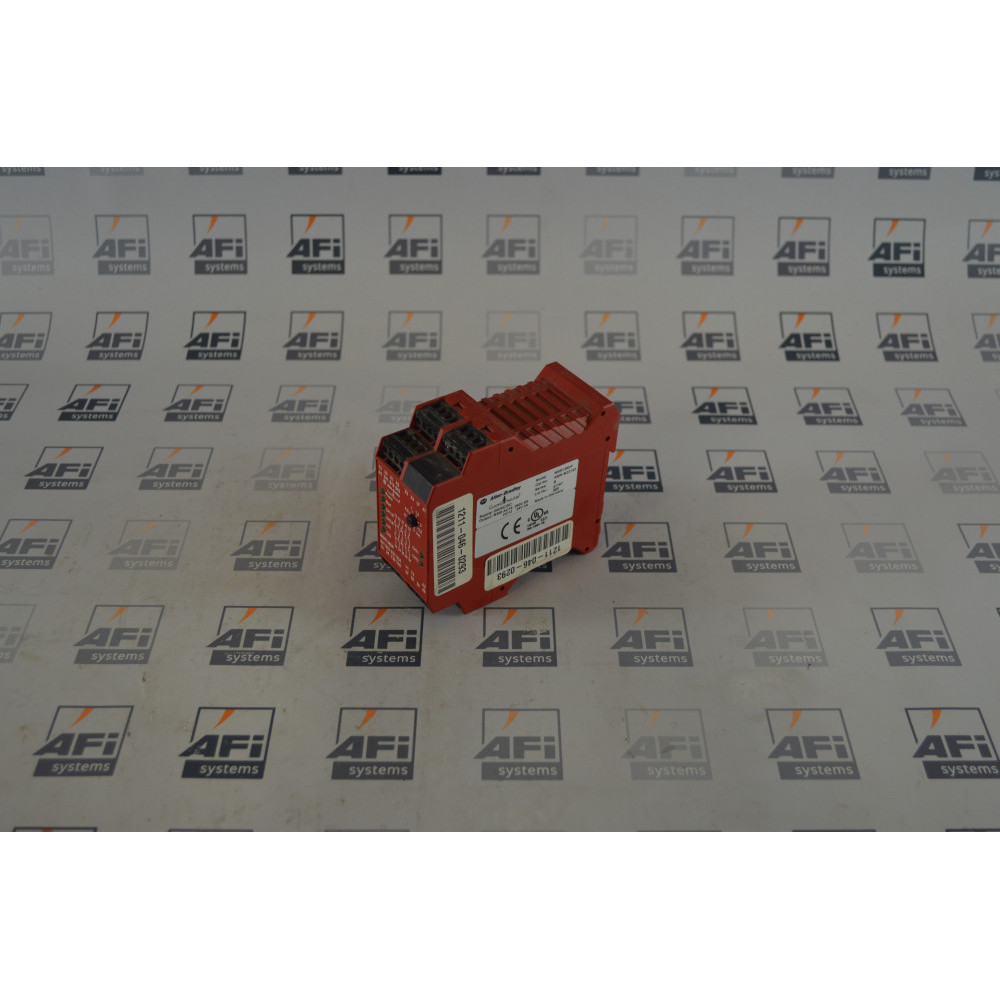 Allen-Bradley 440R-M23143 SER B MINOTAUR  MSR138DP  24V AC/DC  2 NO  3 NO DELAYED  Model: MSR138DP