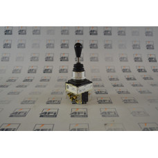 Allen-Bradley 800T-T4T8 SER T 30.5MM TYPE 4/13 TOGGLE SWITCH  FOUR WAY TOGGLE  UP LEFT RIGHT DOWN-SPRING RTN