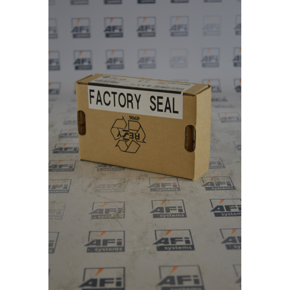 Allen-Bradley 1762-IQ16 Ser B NIB 16 PT 24 VDC Sink/Source Input Module