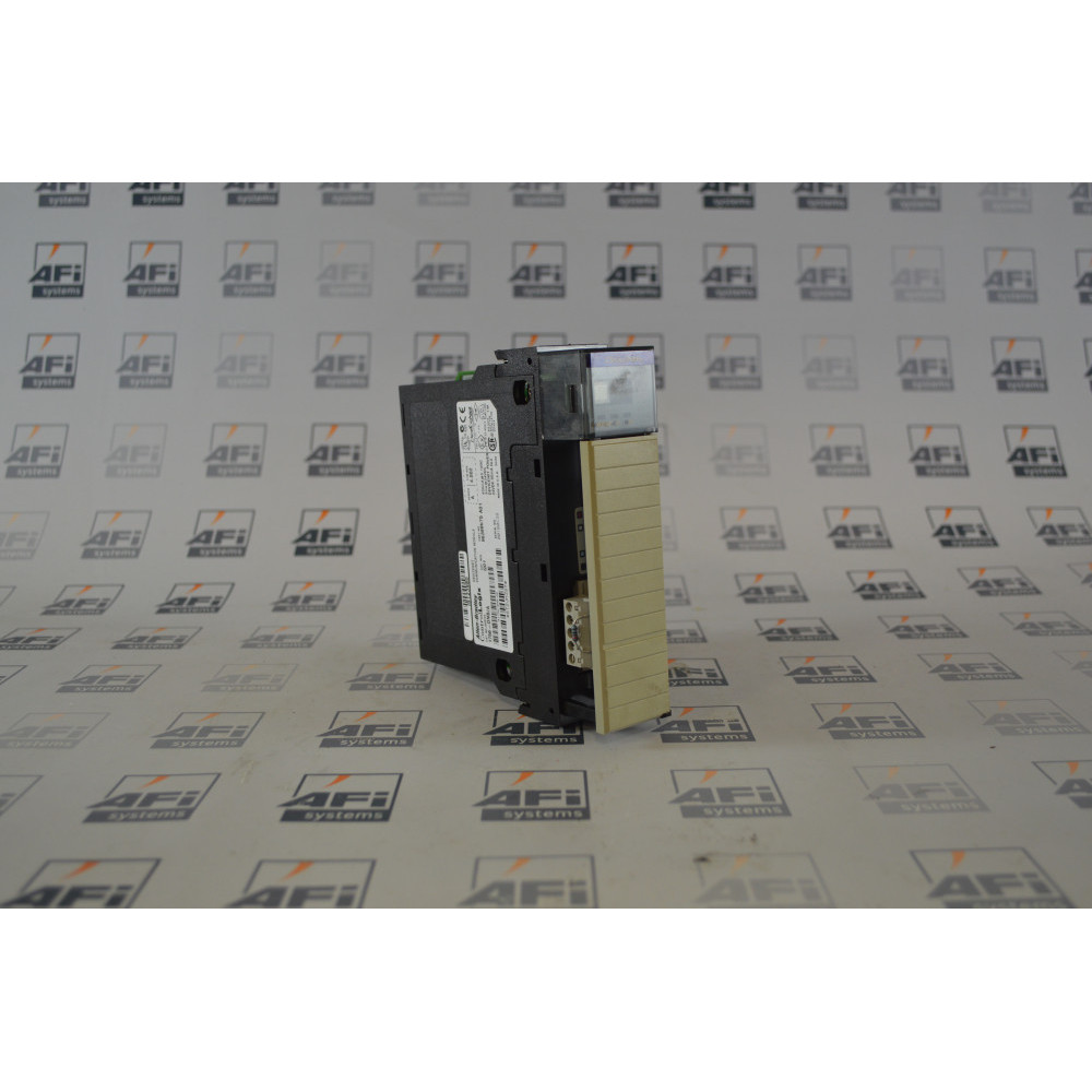 Allen-Bradley 1756-DNB BRIDGE/SCANNER MODULE DEVICENET