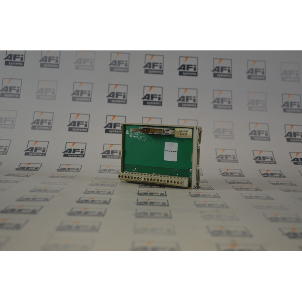 Allen-Bradley 1492-IFM20F SER B 20 PT INTERFACE MODULE