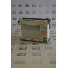 Allen-Bradley 1764-24BWA Ser B PROGRAMMABLE CONTROLLER BASE UNIT 12-24VDC I/O