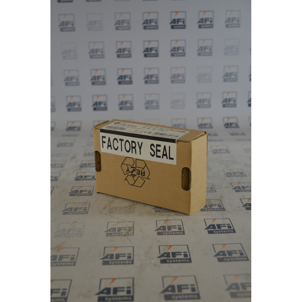 Allen-Bradley 1762-IF2OF2 SER B NIB Output Analog Module