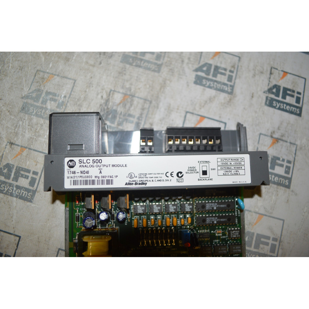 Allen Bradley 1746-NO4I Analog Output Module