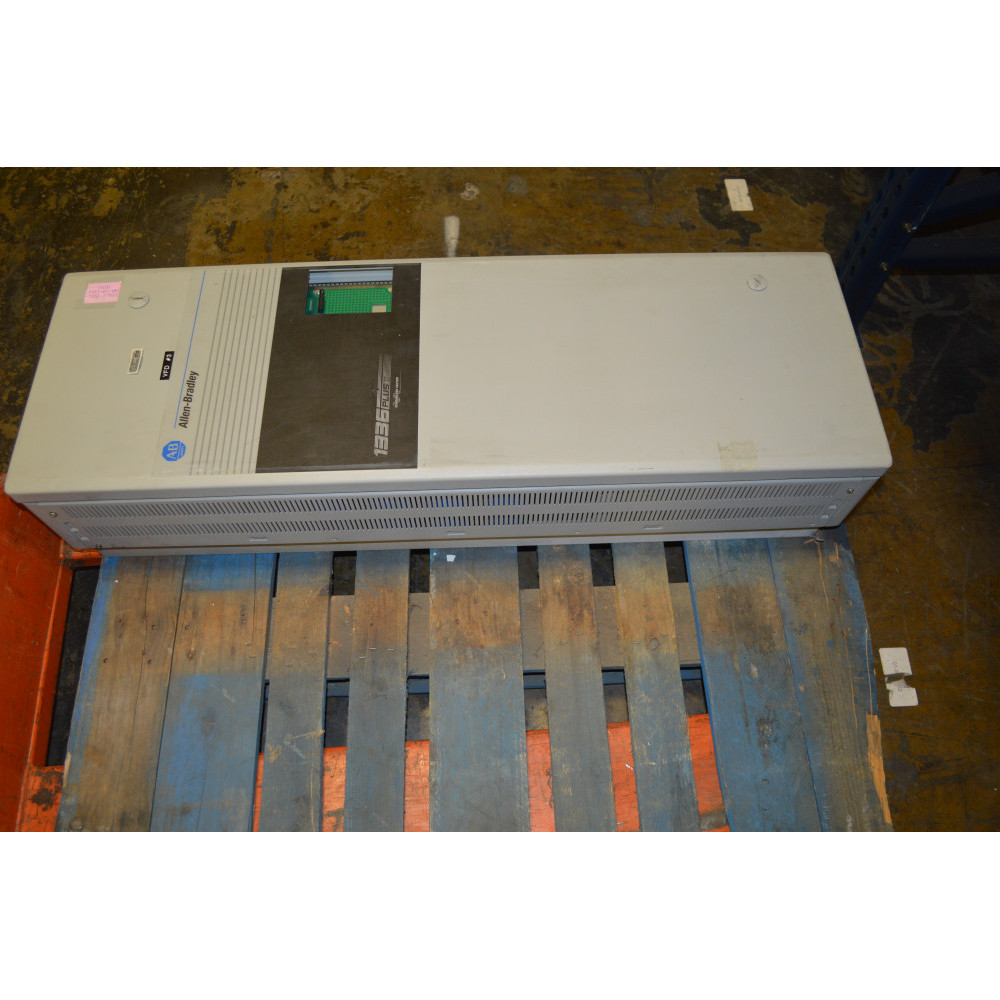 Allen Bradley 1336F-B125-AA-EN-GM1-HCS1 AC Inverter Drive
