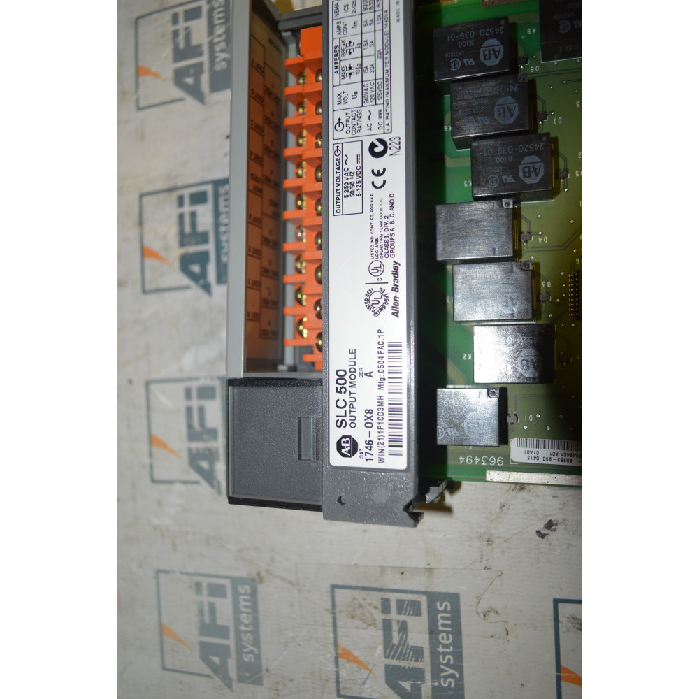 Allen-Bradley 1746-0X8 Digital Output Module
