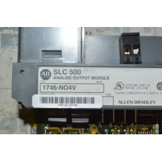 ALLEN  BRADLEY 1746-NO4V Analog Output Module