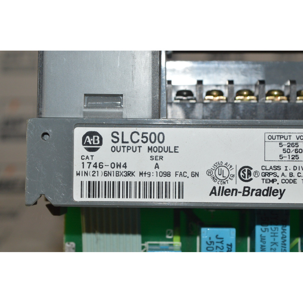 Allen Bradley 1746-OW4 Output Module