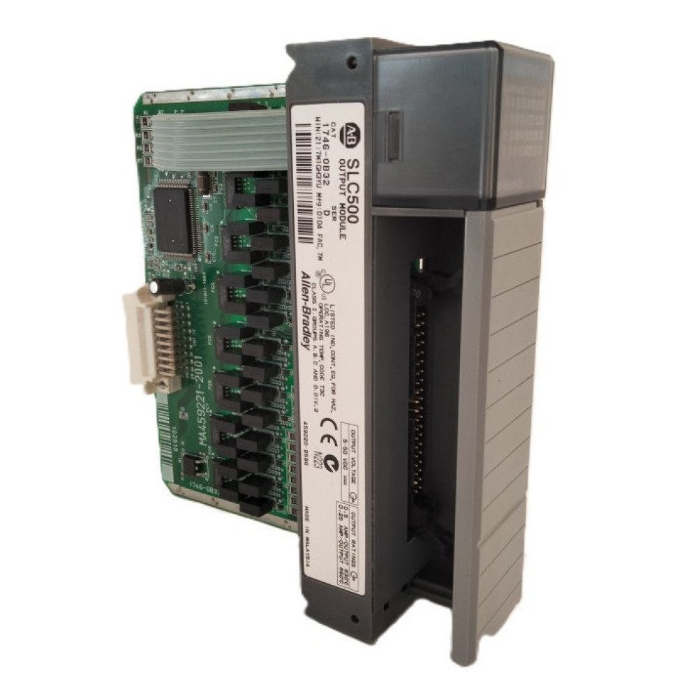 SLC-500 32 Channel Digital Output Module 10-50V DC (source)