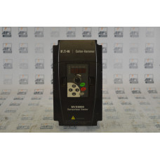 Cutler-Hammer MVX005A0-4 5HP 460V 8.2 0-400HZ AC DRIVE