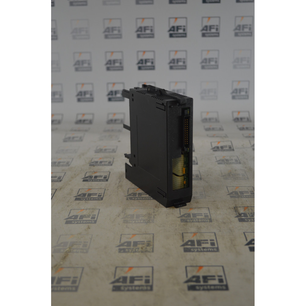 GE Fanuc IC693MDL731 Output Module