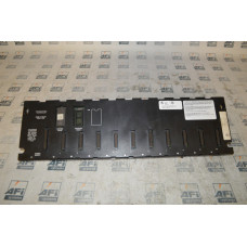 10-slot baseplate with embedded CPU