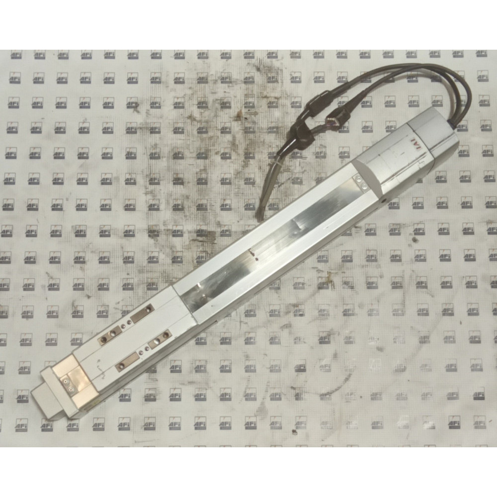 IAI RCS2-SS8C-A-100-10-300-T2-M-B