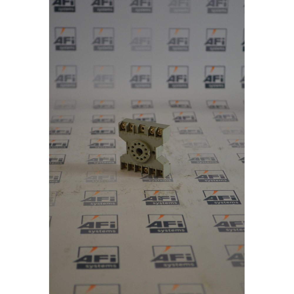 IDEC SR3P-06 RELAY SOCKET