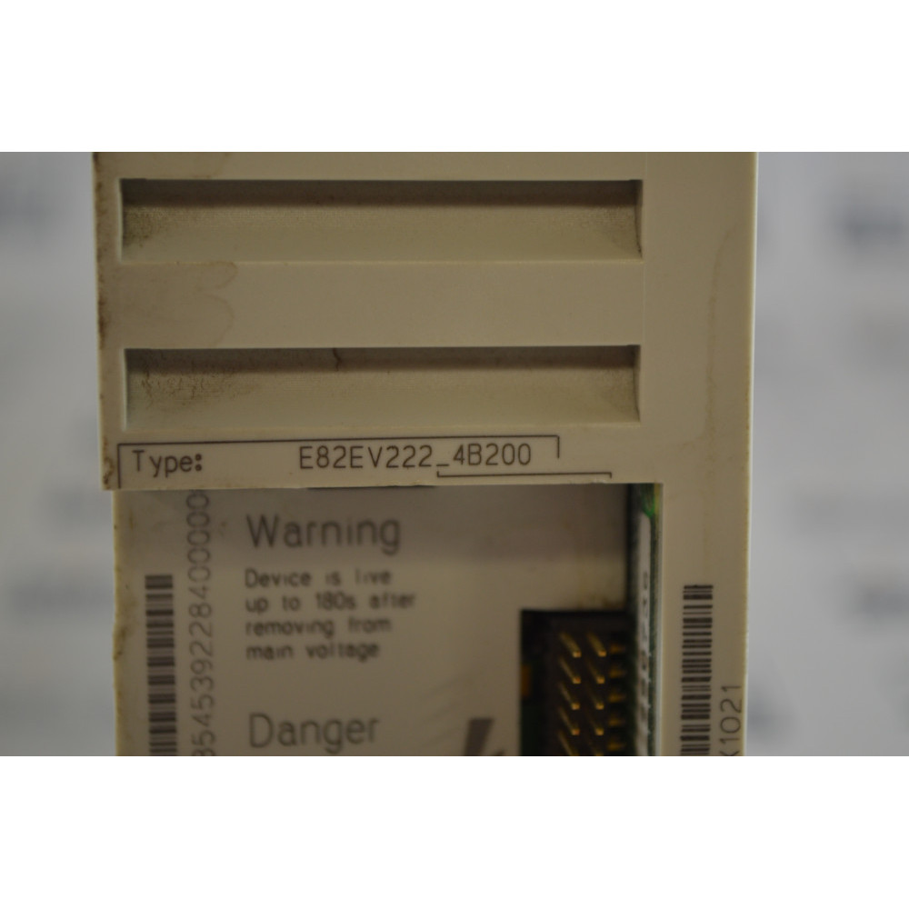 Lenze E82EV222_4B200 AC Drive FREQUENCY INVERTER W/O KEYPAD