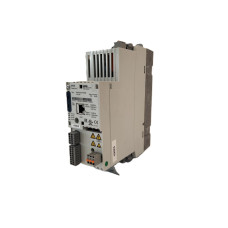 Lenze E84AVSCE3714SX0 AC Inverter Drive