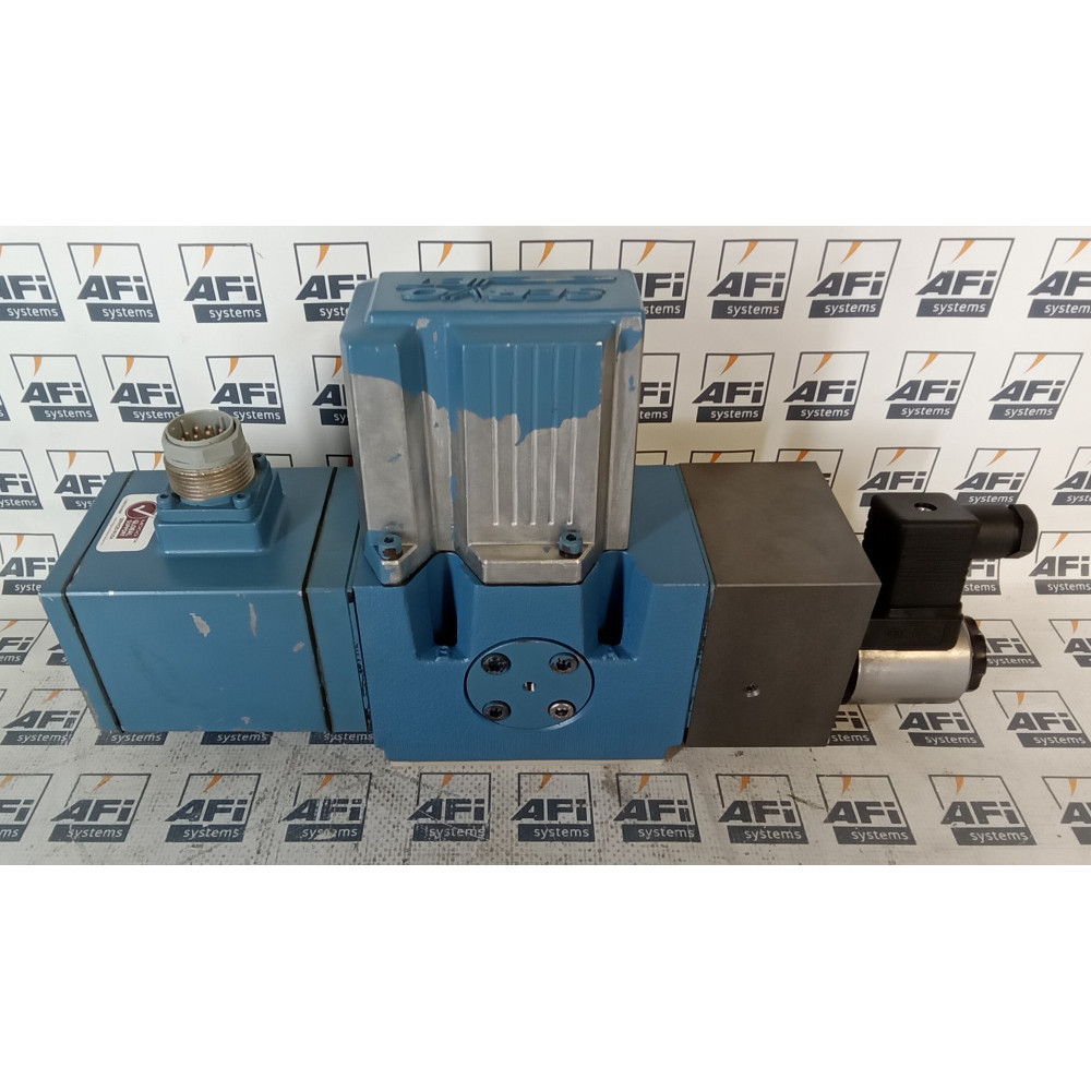 MOOG D661Z4755A Solenoid Valve