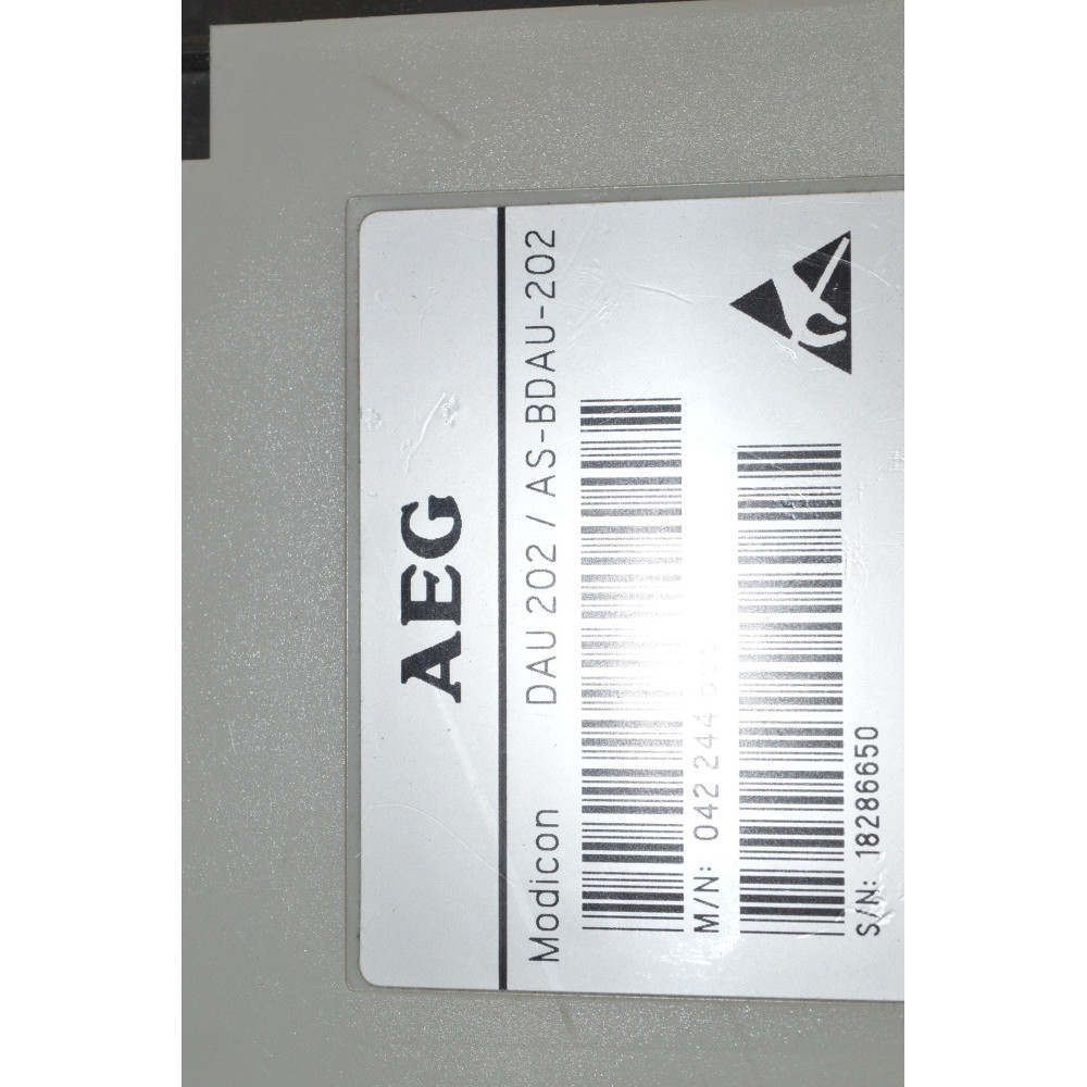SCHNEIDER ELECTRIC MODICON DAU-202AS-BDAU-202 OUTPUT MODULE