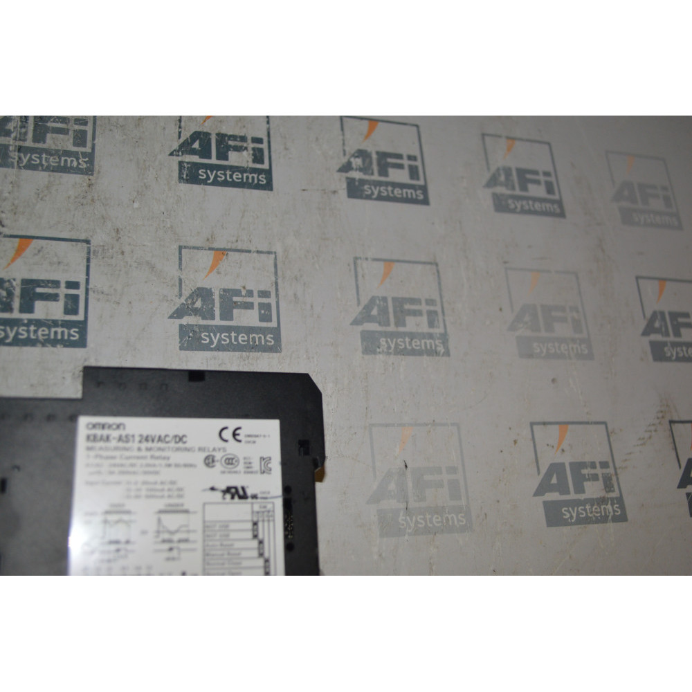 OMRON K8AK-AS1 24VAC-DC CURRENT RELAY