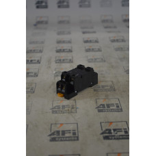 Omron PTF08A-E Relay Socket