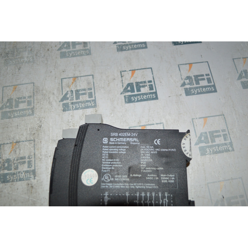 SCHMERSAL SRB402EM SAFETY RELAY