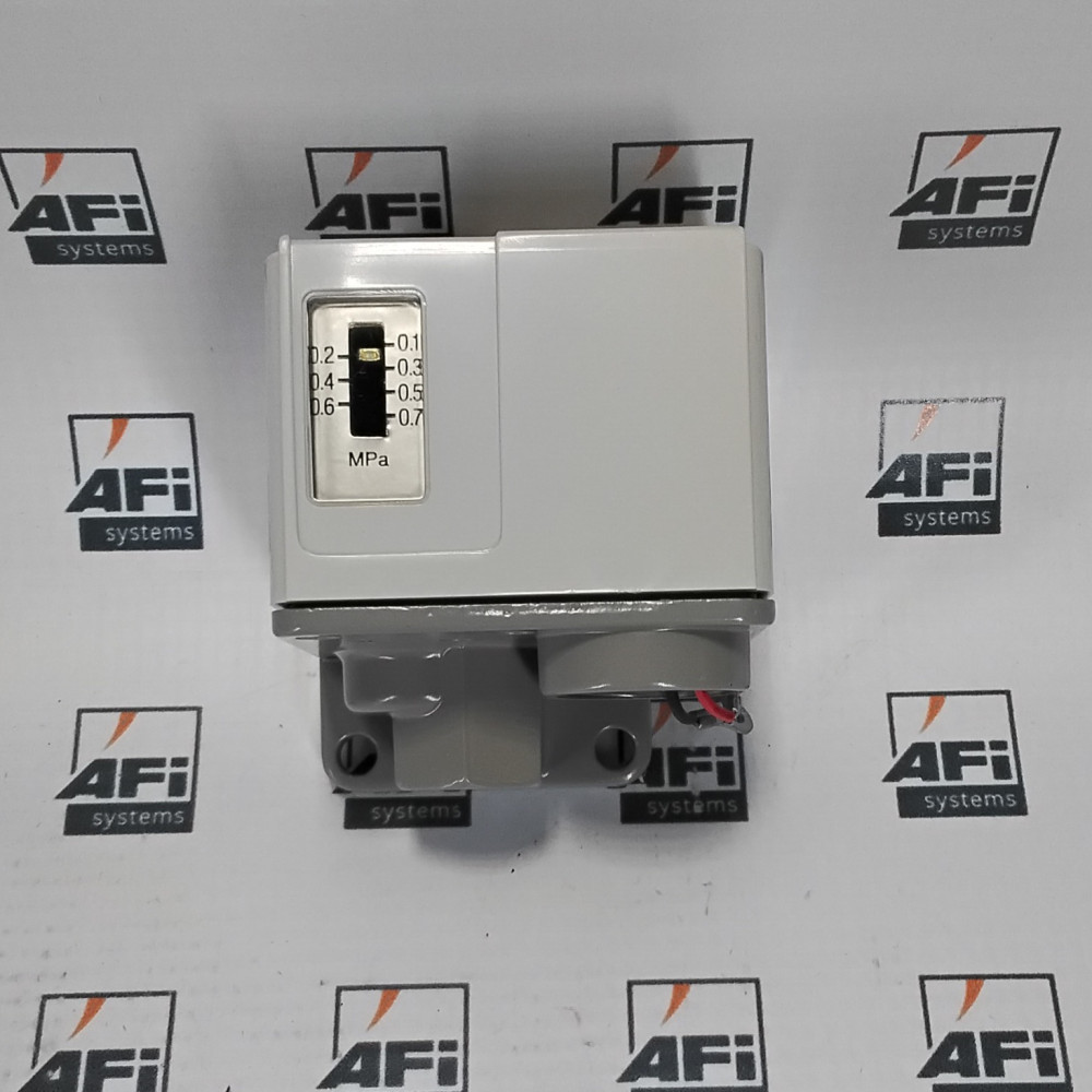 SMC IS3010-02L5 Pressure Switch