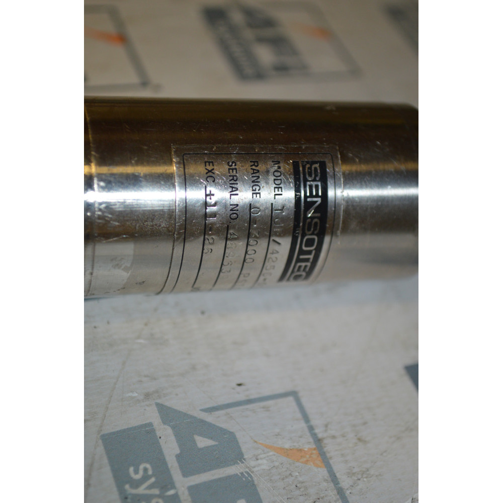 Sensotec TJE-4256-06 OXYGEN O2 SENSOR