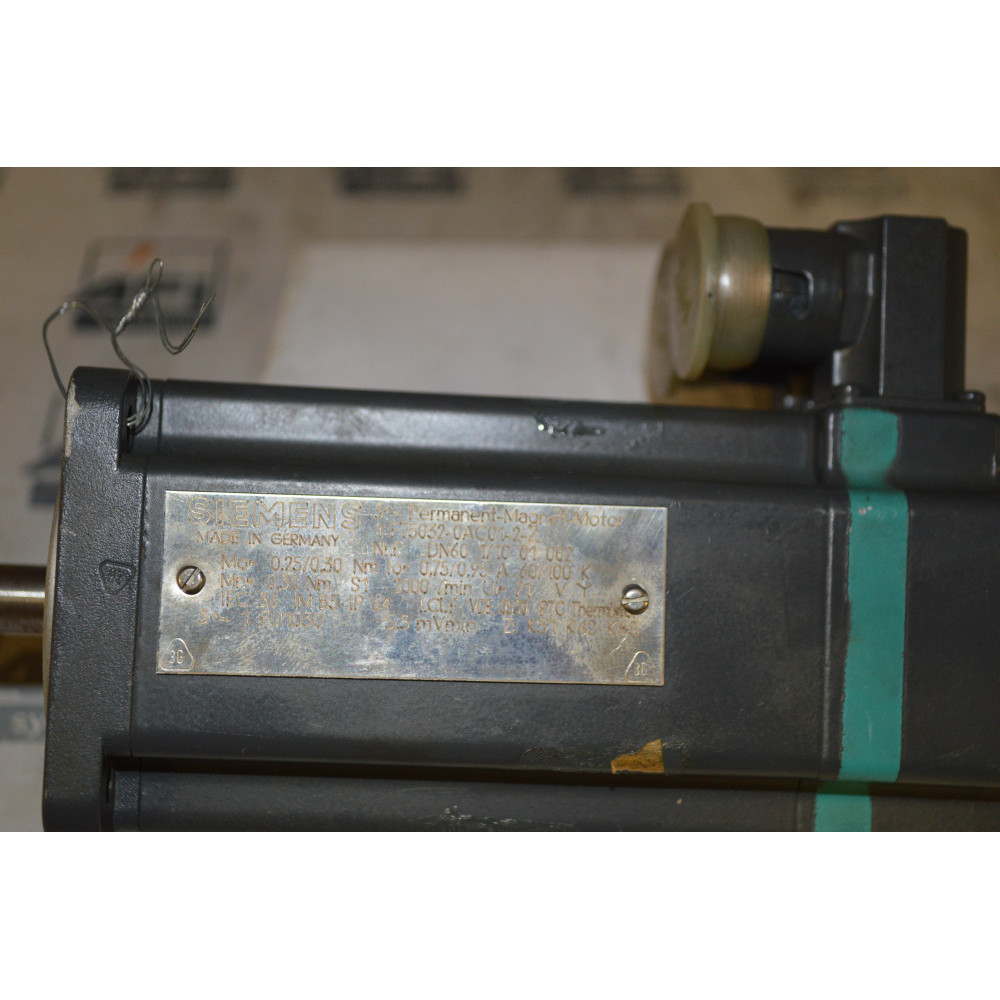 Siemens FT5032-0AC01-2-Z PERMANENT MAGNETIC MOTOR
