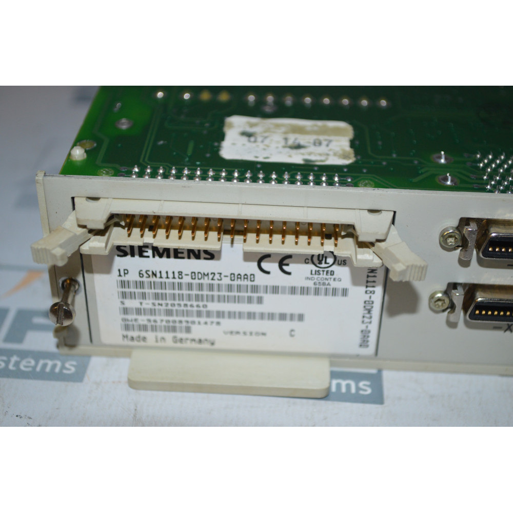 Siemens 6SN1118-0DM23-0AA0 Plug-In Control Module