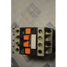 Telemecanique CA2-DN22-22E RELAY CONTACTOR