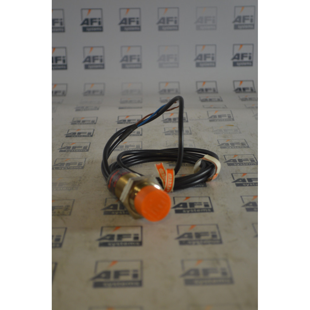 IFM Efector 8036AL15NL2CABX PROXIMITY SWITCH