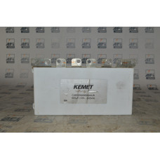 KEMET C4EEZNX6600AAUK 600 UF-10+1V